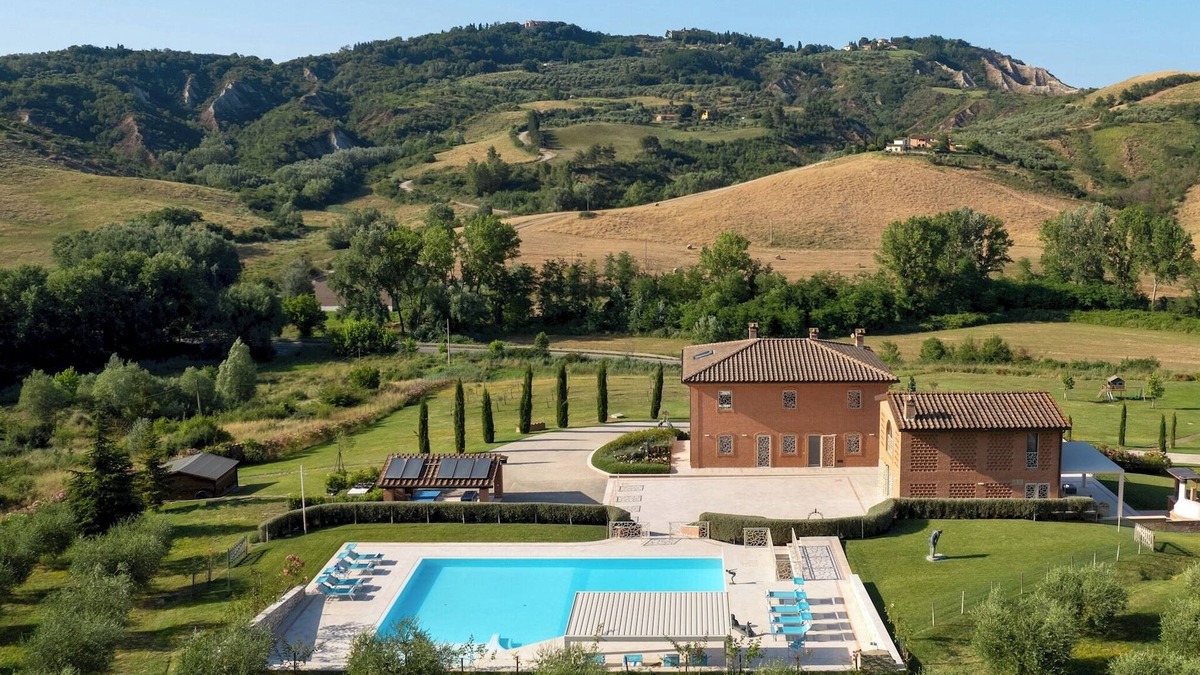Toiano Villa | Podere Terranuova 10+2, Emma Villas