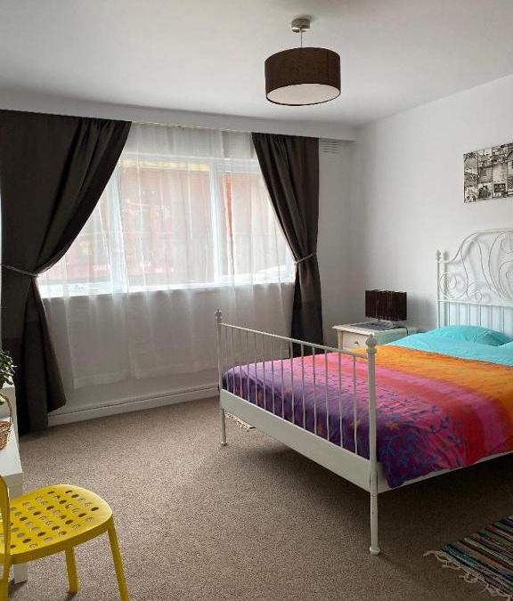 Elwood Apartment | Poets Retreat