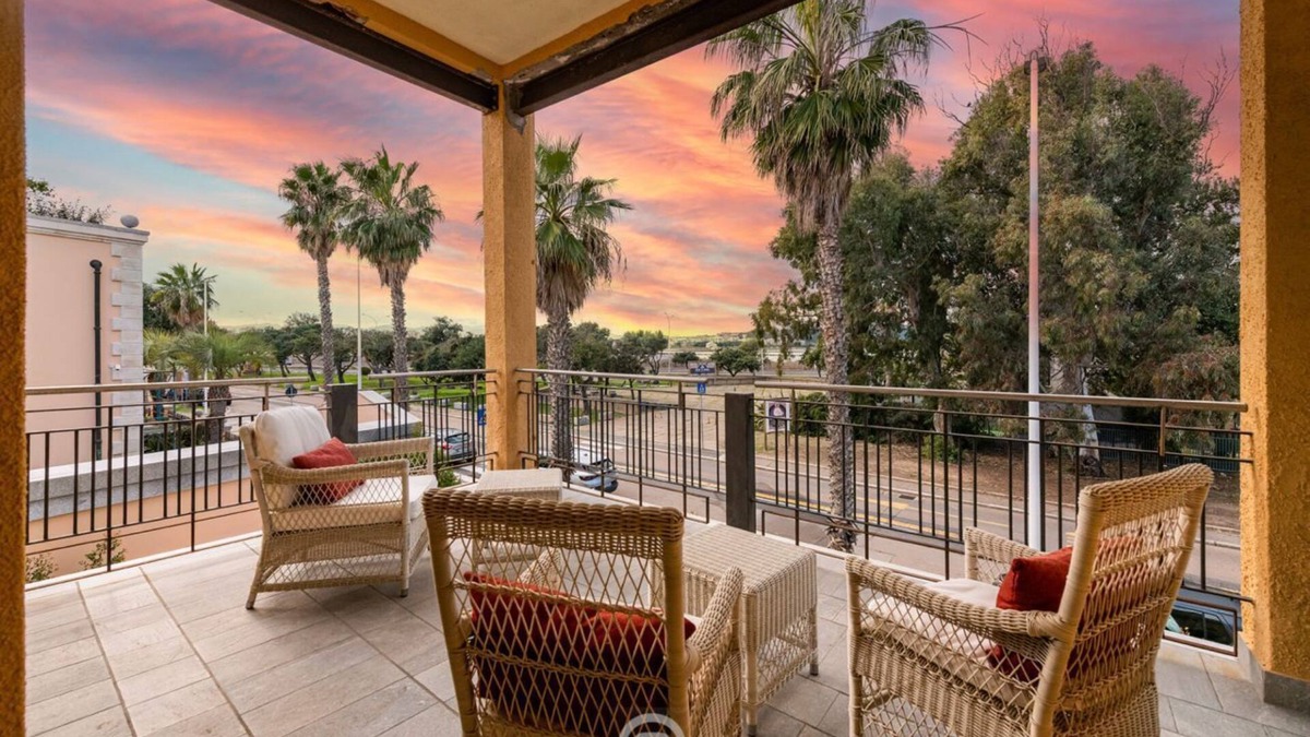 Poetto Apartment | Poetto Sea Breeze - Red