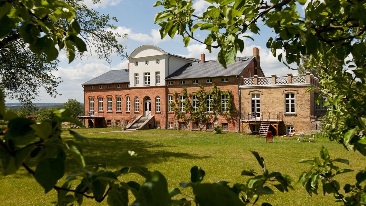 Alt Suhrkow Apartment | Pohnstorf manor house - Apartment Signora