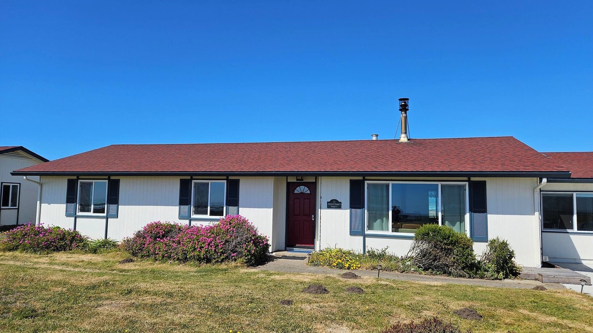 Point Arena House | Point Arena Lighthouse - Assistant Keeper's House 3