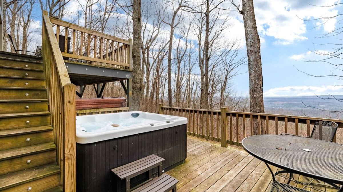 Valley Head Cabin | Point Of View! Hot Tub l Views