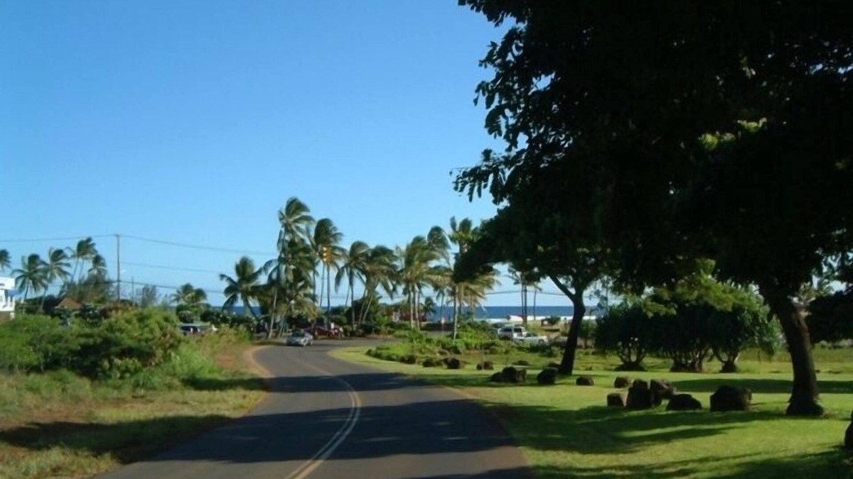 Poipu House | Poipu Dream Location only 3 Houses from Poipu Beach Park!n with Air Conditioning