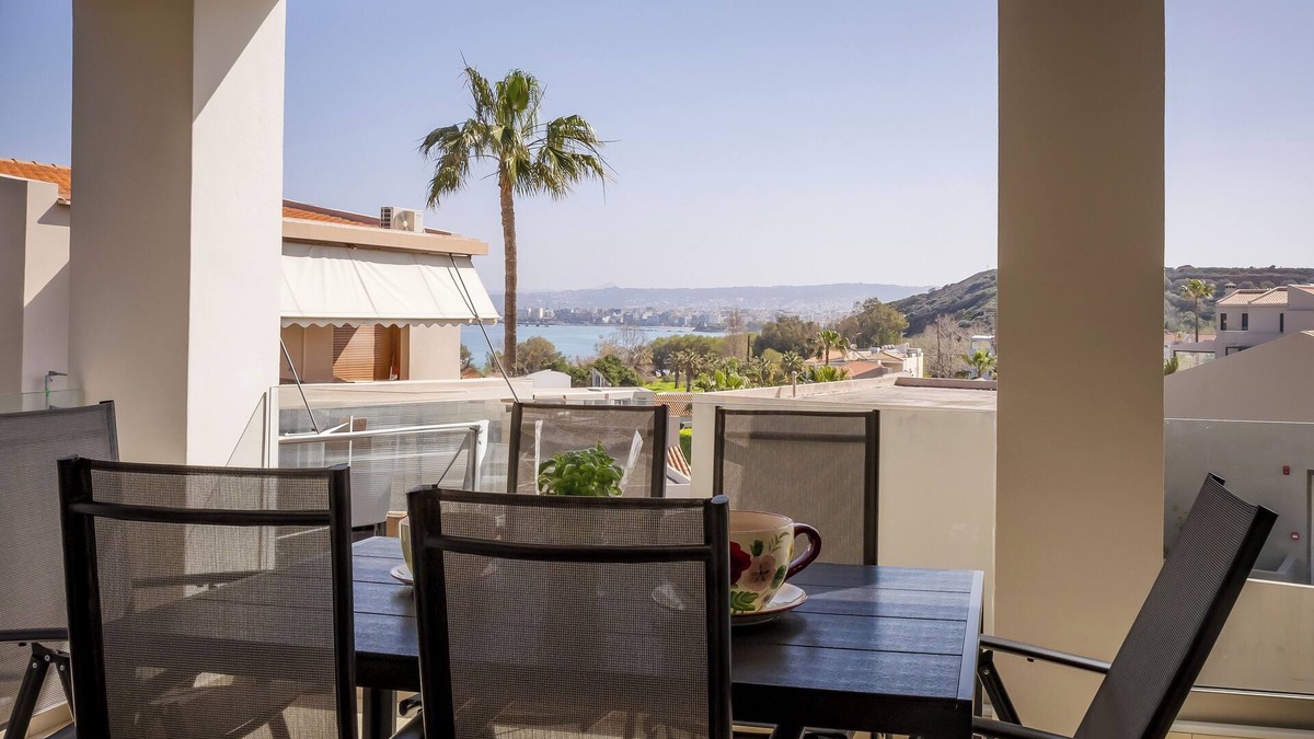 Makrys Tichos Apartment | Polixenys home