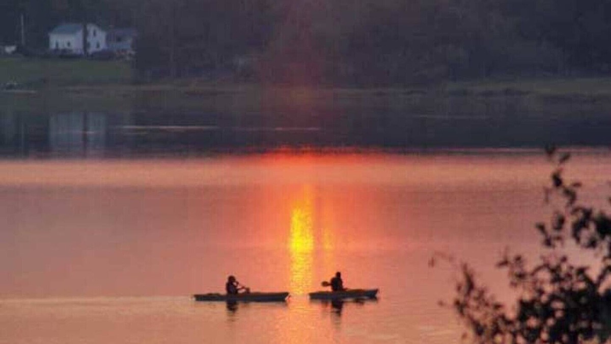 Pomquet Cottage | Pomquet Beach Cottages - Lovely loft apartment above garage