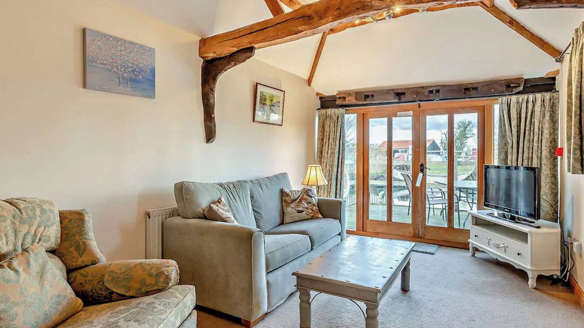 Hethel Cottage | Pond View Cottage - UK48230