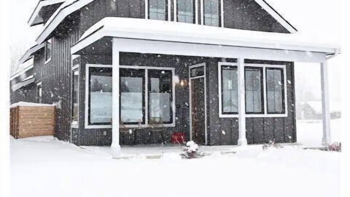 Ponderay House | Ponderay Cottage