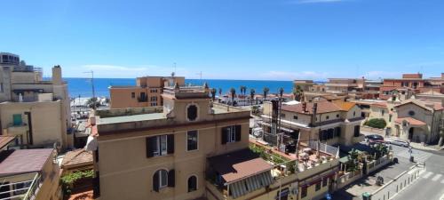 Quartiere XXXIII Lido di Ostia Ponente Apartment | Pontile di Ostia Rutilio Namaziano Flat