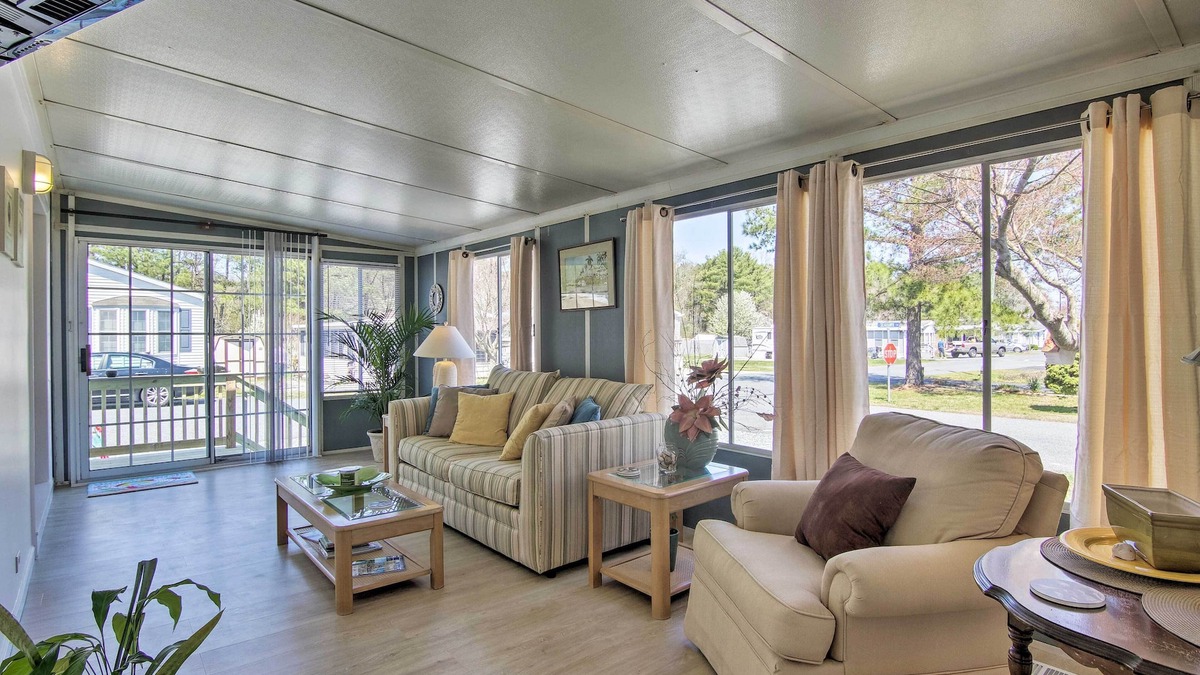 Ocean Pines House | Pool Access: Dog-Friendly Ocean Pines Home