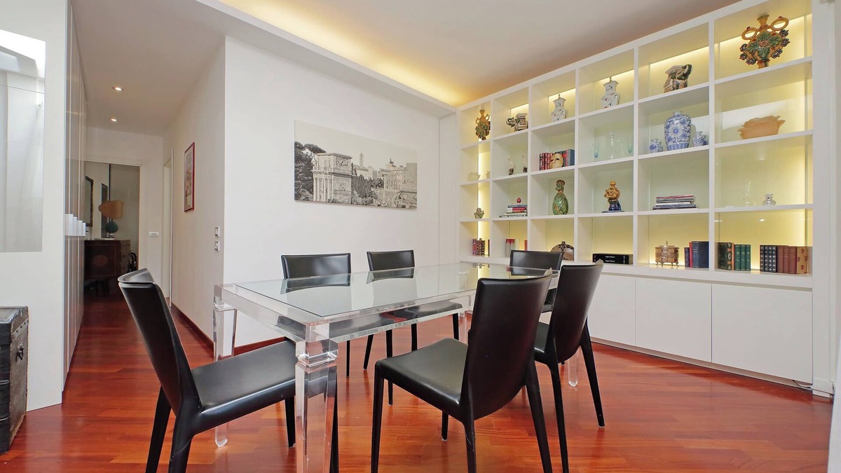 Quartiere Coppede Apartment | POOL and BALCONY- LUXURY APARTMENT - JACUZZI -WiFi-AirCondition