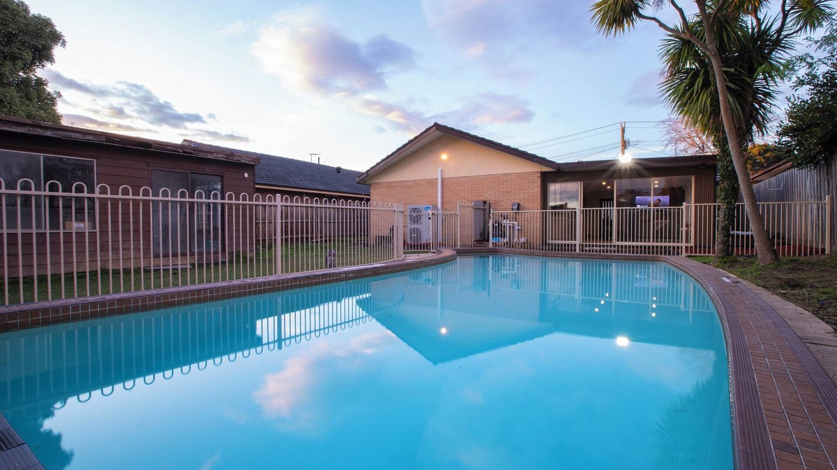 Boronia House | Pool, Games & fun - Family Retreat!