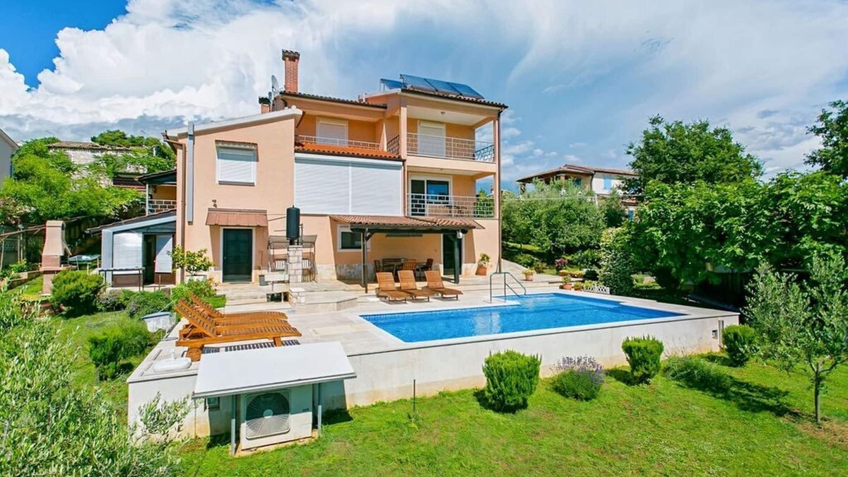 Fuskulin Apartment | Pool, garden, quiet location, beautiful outdoor view