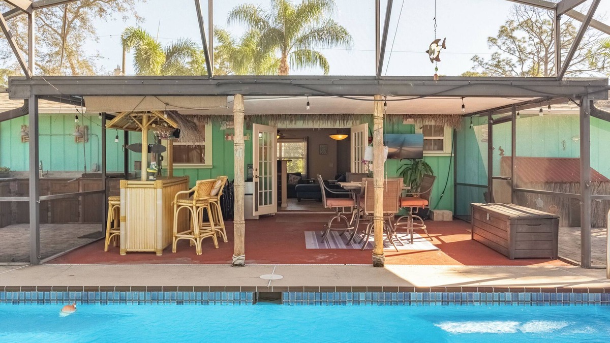 Cocoa House | Pool Home Hideaway - 3 Bedrooms in Port St John - Watch Launches from the Pool!
