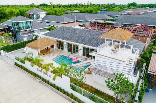 Kao Yai Villa | Pool House Pool Villa Cha-Am