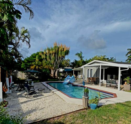 Cutler Bay House | Pool House Resort heated swimming pool family getaway