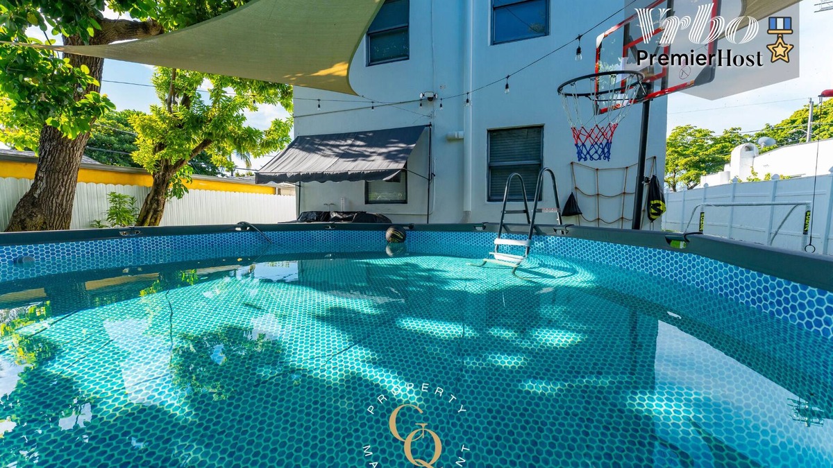 Wynwood Art District House | Pool House W/Fun Games & Services Wynwood Central