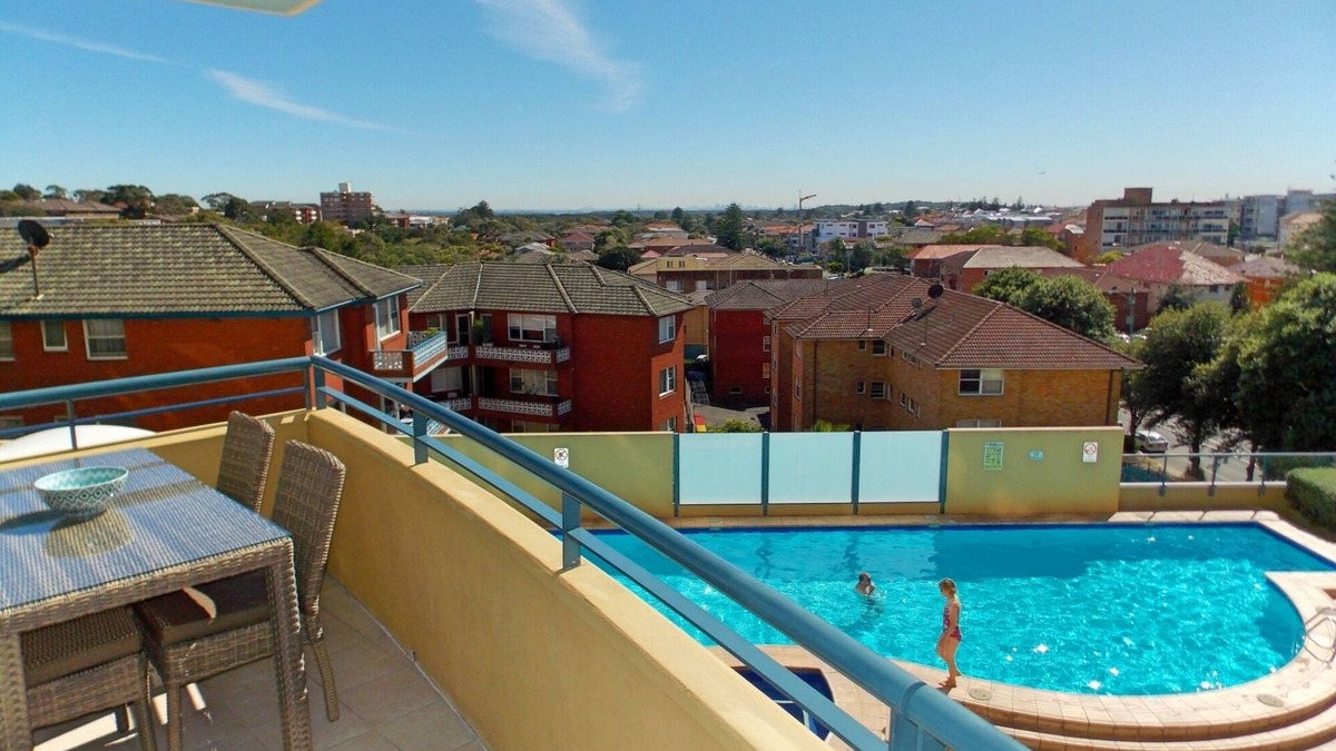 Cronulla Apartment | Pool View, Lift Access 505 Opposite North Cronulla Beach