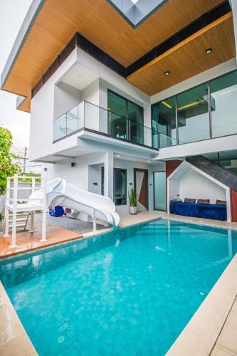 Nong Prue Villa | Pool Villa Sura Designer