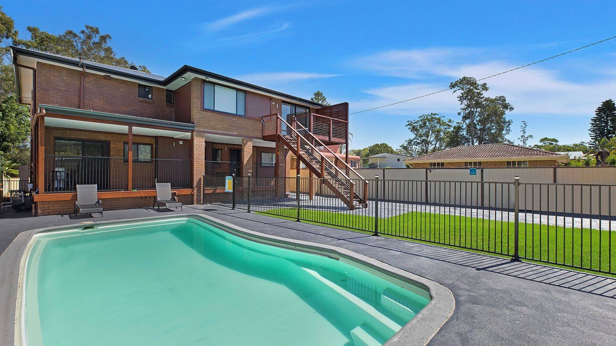 San Remo Apartment | Poolside at Costa