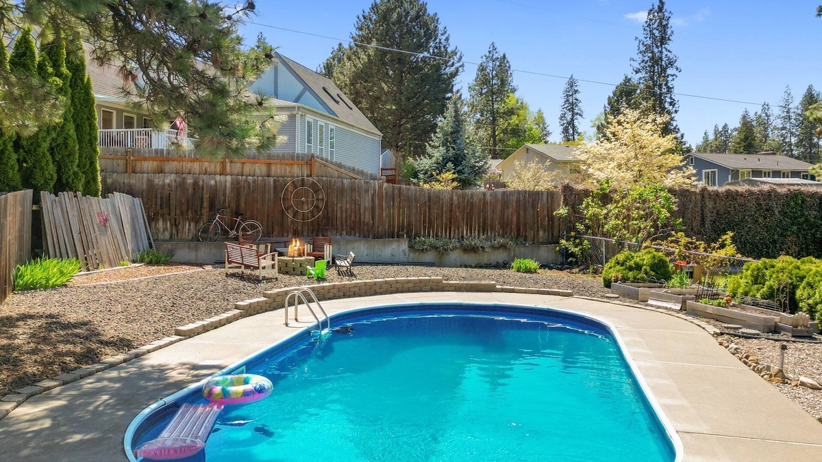 Moran Prairie House | Poolside Getaway with Spacious Outdoor Living & 6 Cozy Beds!