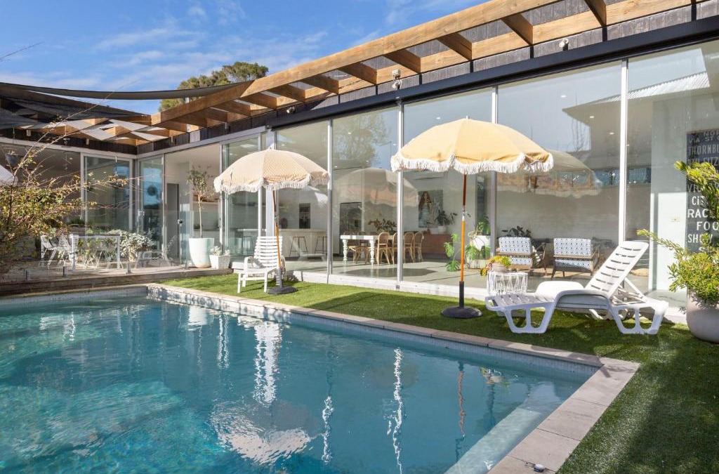 Mount Eliza House | Poolside Paradise Mount Eliza