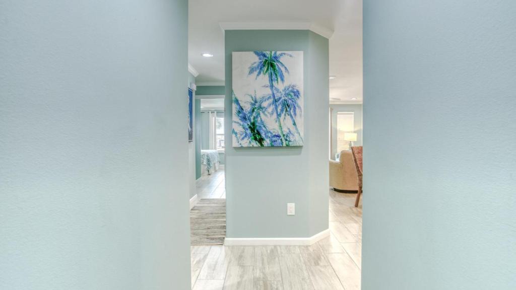 Holiday Isle House | Poolside Villas 106 - Updated beachfront condo on Holiday Isle in Destin