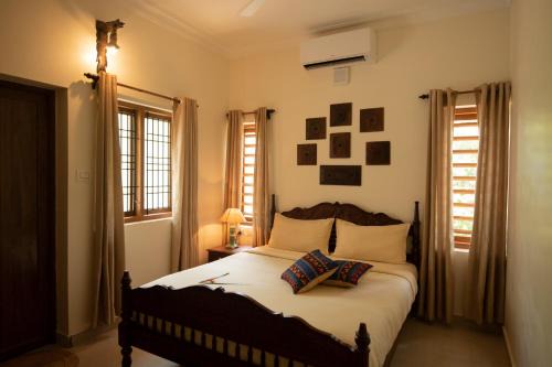 Neeleshwar House | POOTHALI HOMESTAY