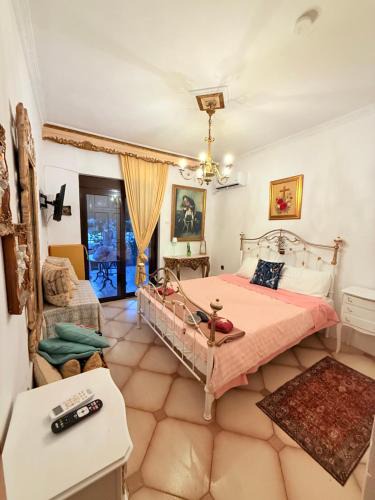 Petaloudes Apartment | Popis Maison