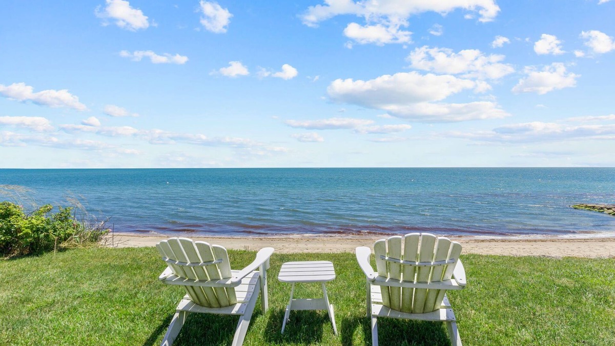 Popponesset House | Popponesset Waterfront - Beachfront Home, 3 bedrooms, 2 baths, sleeps 6, A/C