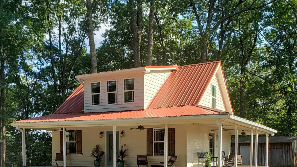 Sumner County House | Porchland Cottage -PRACTICALLY NEW HOUSE with Countryside view -pet friendly