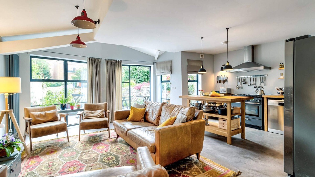 Wolvercote House | Port Meadow View | Oxford Holiday Let | 3 Beds & Sleeps 6
