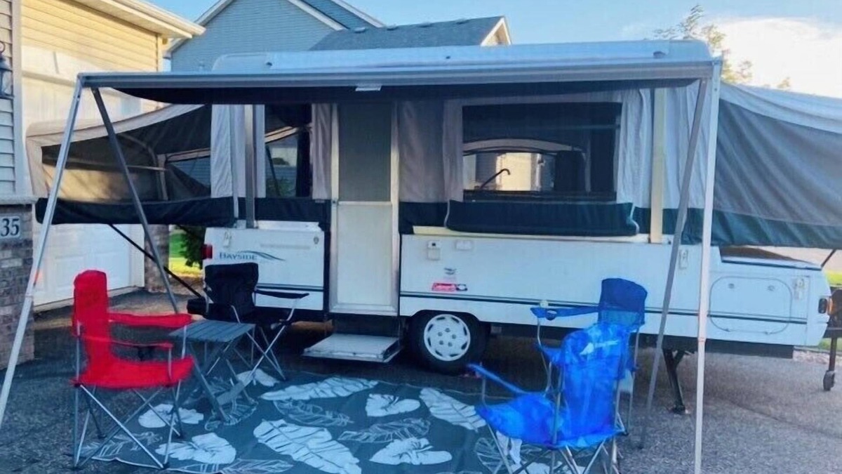 Waconia House | Portable Travel Popup Camper Pet Friendly AC/Heat
