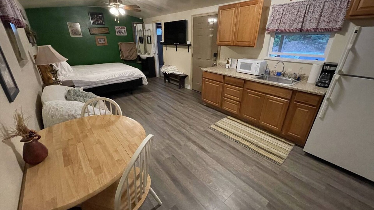 Glendale Cottage | Porter Place at Serenity Hills Zion