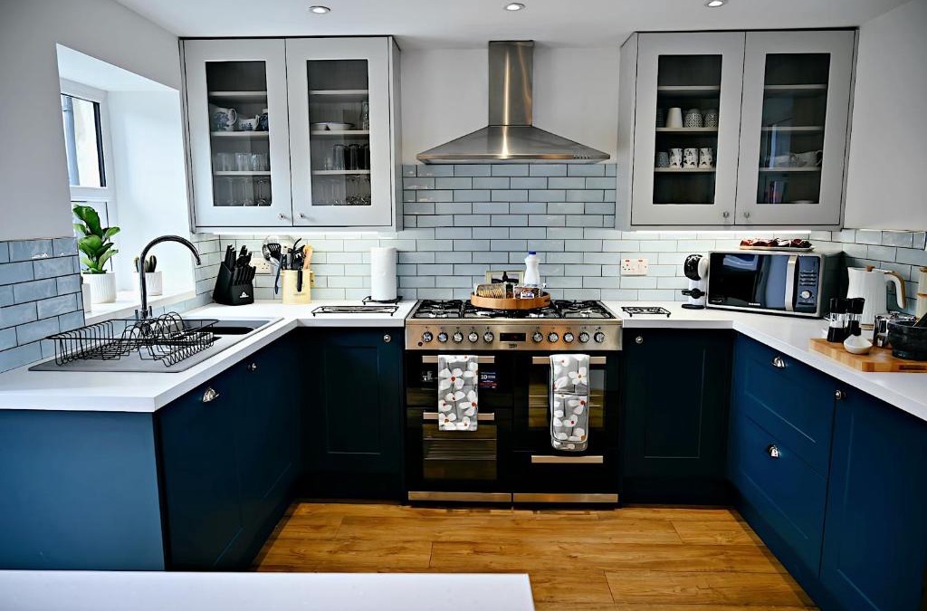 Porthmadog House | Porthmadog, Sleeps 11, 5 Bedrooms, 5 Bathrooms, Mountain Views