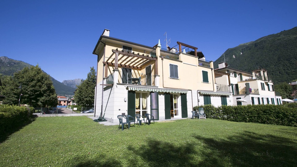 Porlezza Apartment | Porto Letizia Mimosa 2, Porlezza, Italy