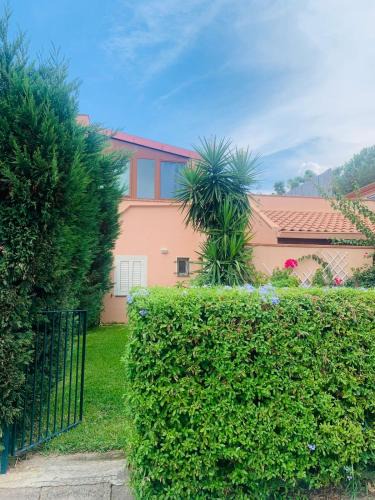 Tonnarella House | PORTOROSA Casa accogliente con giardino
