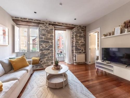 Portugalete Apartment | Portu Suite by Aston Rentals