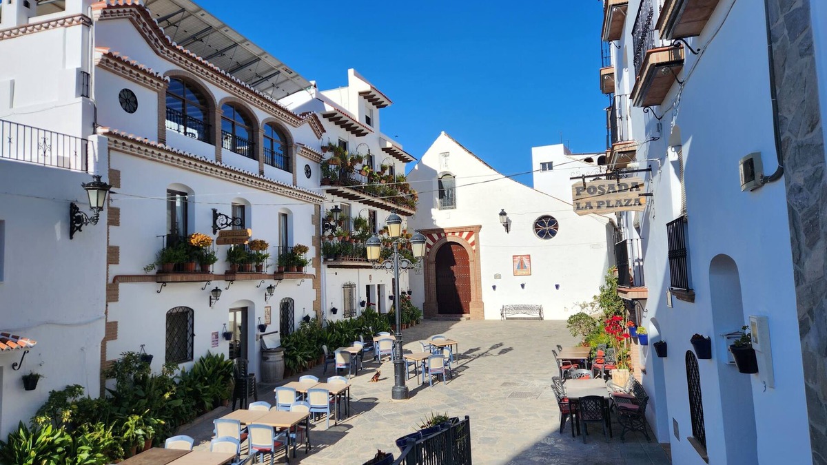 Canillas de Albaida Hotel | Posada la Plaza