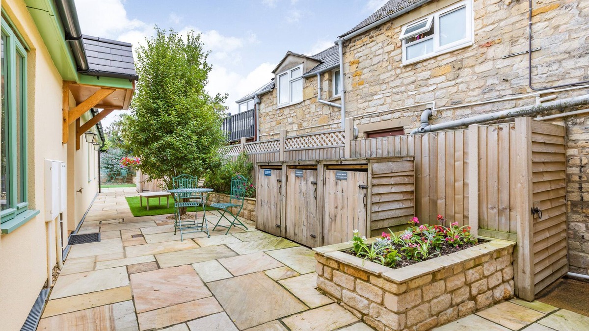 Winchcombe House | Postmaster's Lodging