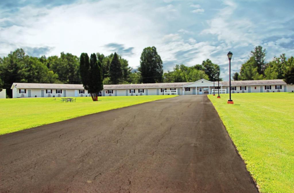Potsdam Hotel | Potsdam Inn