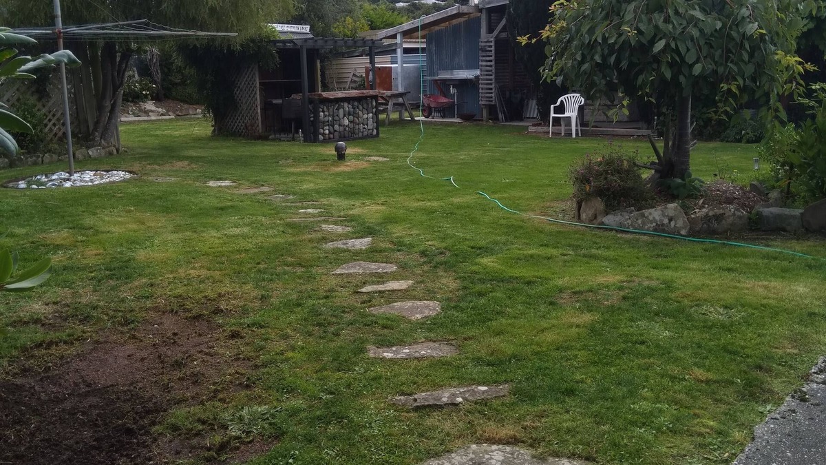 Pounawea House | Pounawea Classic kiwi Crib