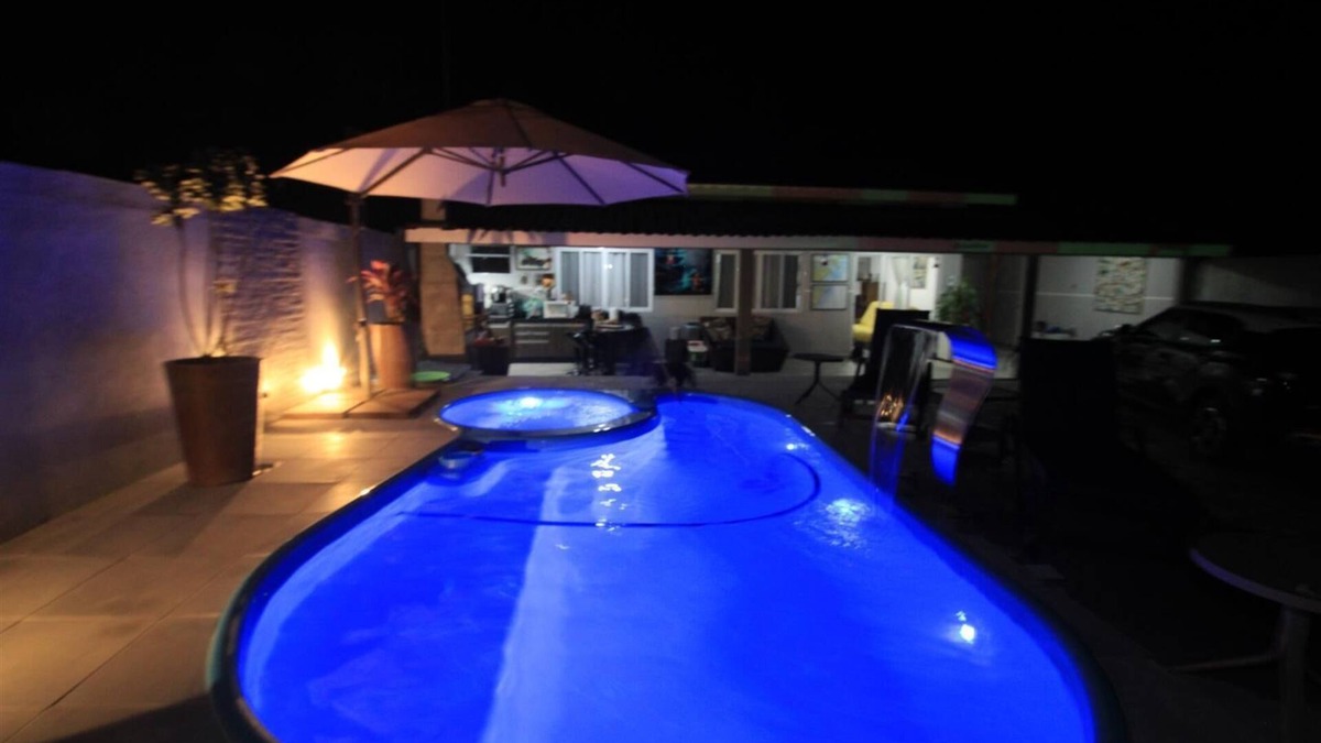 Pontal do Parana Hotel | Pousada Captain Morgan