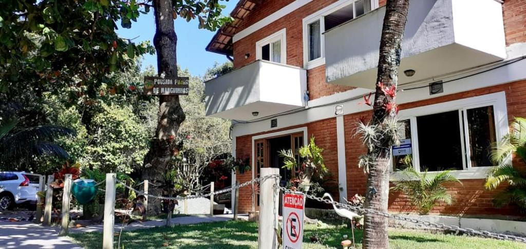 Manguinhos Hotel | Pousada Pomar De Manguinhos