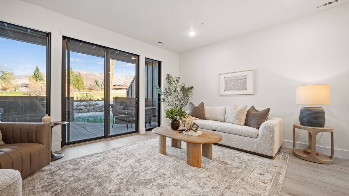Wolf Creek Condo | Powder and Golf at the Pointe Pt B106 |Golf
