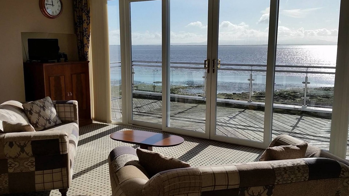 Cummertrees Hotel | Powfoot Hotel