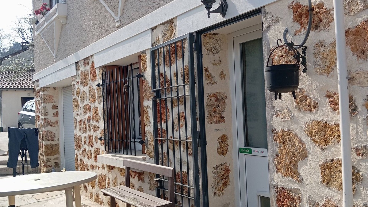 Orsay Apartment | Près de Paris, Essonne, Petit Appartement Indépendant. RER B Lozère