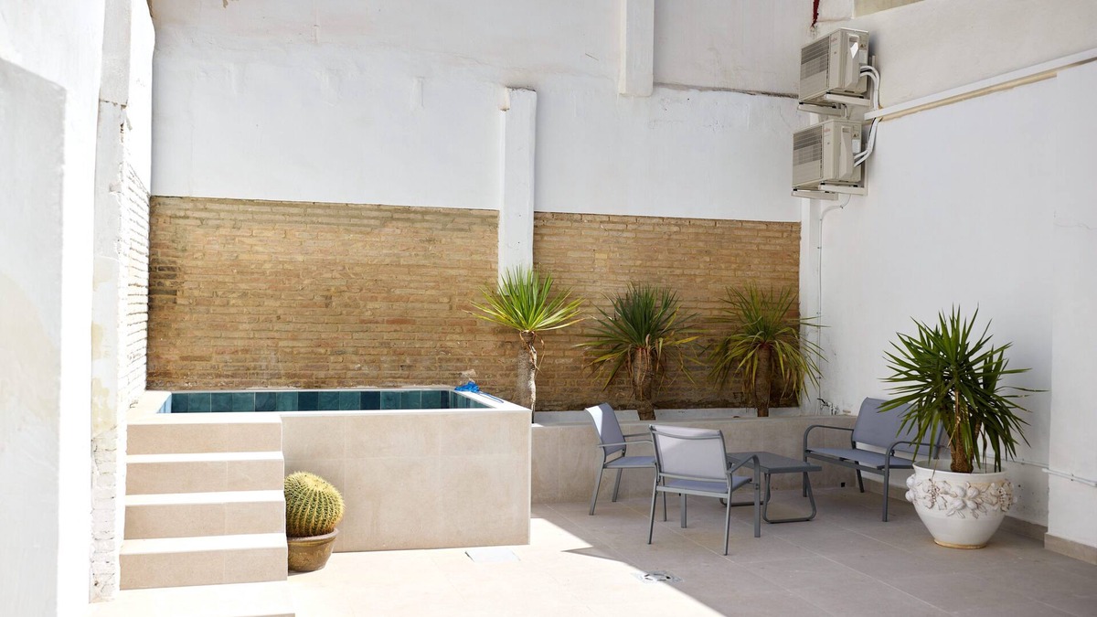 Ruzafa Apartment | PR27 RUZAFA APARTMENT WITH 50 M TERRACE AND SMALL POOL