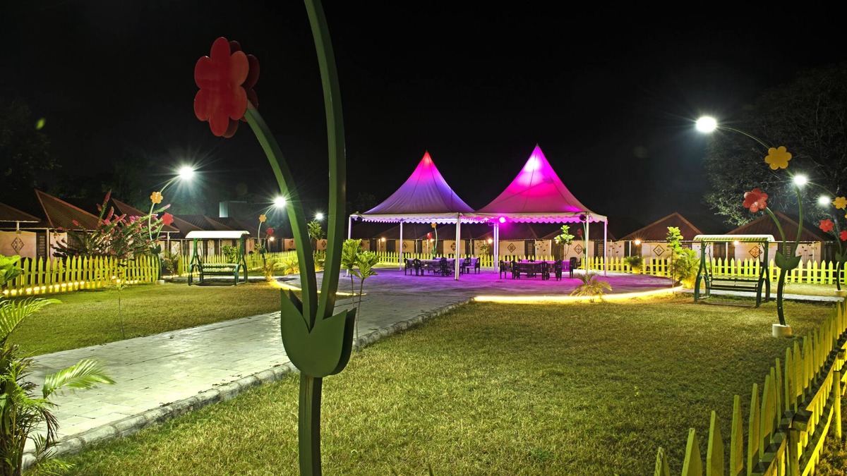 Rajpipla Other | Praveg Tent City Narmada, Statue of Unity