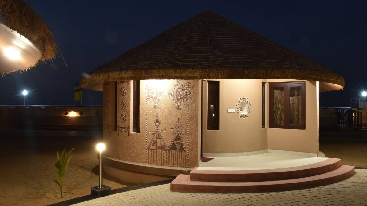 Bhuj Hotel | Praveg White Rann Resort Rann Utsav Dhordo