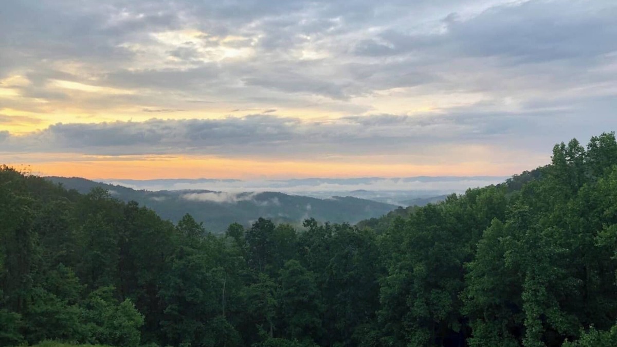 Moravian Falls Cabin | Prayer Mountain View Cabin | Fire Pit